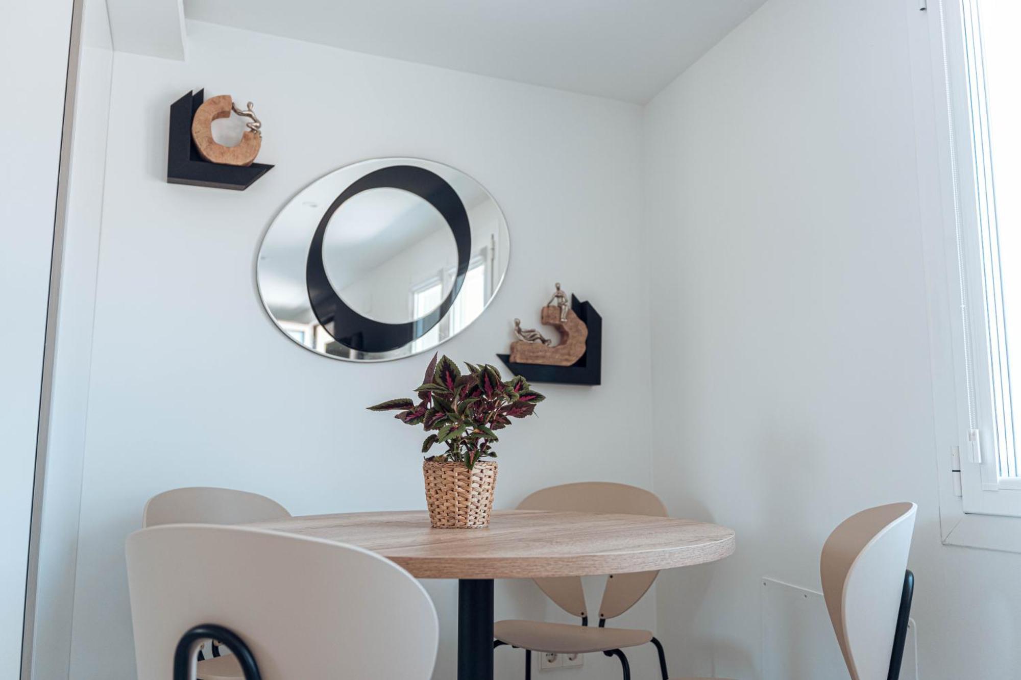 Burgo Apartamentos La Moneda מראה חיצוני תמונה
